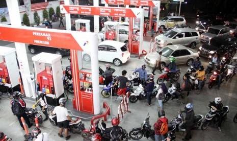 Harga Premium Mungkin Turun Lagi Rp 600